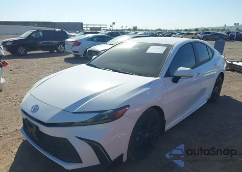 2025 Toyota Camry Se z USA, uszkodzony, nr VIN 4T1DAACK5SU510174